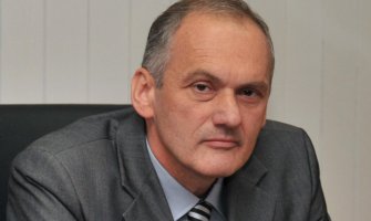 Savić: Ne smijemo se miješati u posao funkcionerima