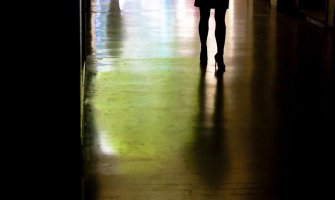 Državljanka Rusije ostaje iza rešetaka: Molerke i maserke ili seksualne robinje