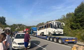 Vozač autobusa još u KCCG, po izlasku ga čeka tužilac