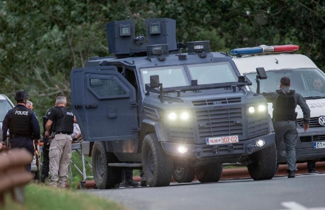 Na Kosovu danas Dan žalosti povodom smrti policajca; Brnabić: Kurti jedini krivac, ovo je njegov životni san