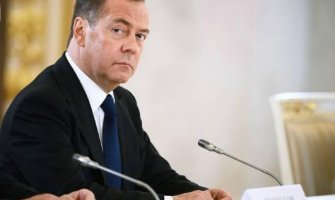 Medvedev: Spremni smo za sukob sa NATO