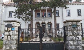 Od Bratić do Kosovića ista meta, isto odstojanje