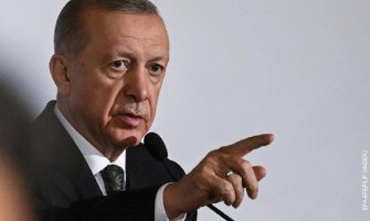 Erdogan: Zapade, želiš li rat između krsta i polumjeseca?