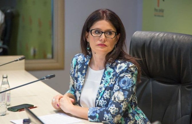 Leković: Svako ko želi može da se mimo škole duhovno posveti svojoj vjeri