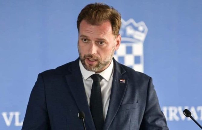 Hrvatski ministar povrijeđen u udesu, jedna osoba poginula