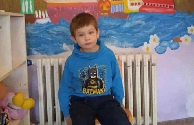 Sedmogodišnjem Ognjenu Drobnjaku potrebno 30.000 eura za liječenje
