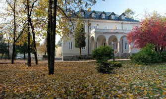 U nacionalnoj biblioteci na Cetinju nalaze se gotovo sva Šešeljeva 'djela'