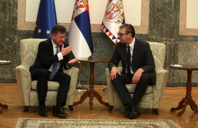 Vučić sa Lajčakom razgovarao o formiranju ZSO