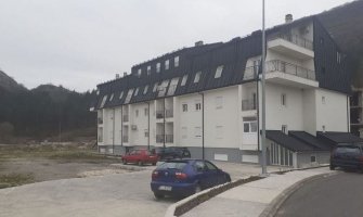 Cetinje: Gorio stan u zgradi penzionera, nema povrijeđenih