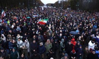 Hiljade ljudi na protestima u Berlinu protiv antisemitizma