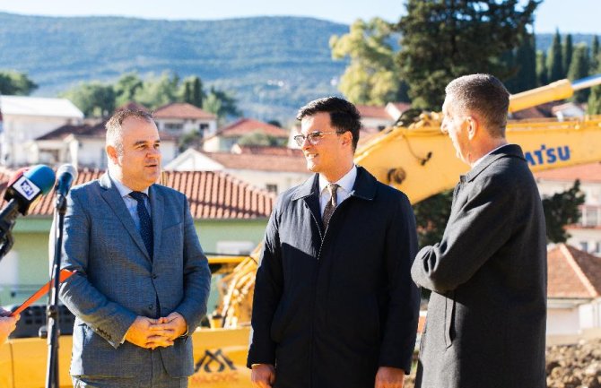 Počela gradnja 32 stana za službenike MUP-a i ANB-a