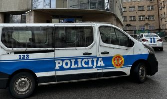 Policija htjela da ulazi u stanove bez naloga, pronašli opremu za paintball