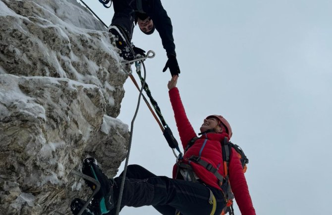 Tradicionalni novogodišnji via ferrata uspon na Durmitoru