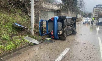 Dvoje povrijeđenih u saobraćajnoj nezgodi u Haj Nehaju