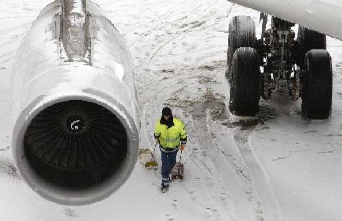 Avio-kompanije u SAD otkazale više od 1.600 letova