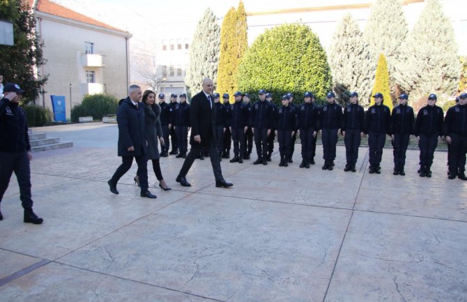 Brđanin novoj generaciji Policijske akademije: Zakon je vaša i odbrana onih koji računaju na vas