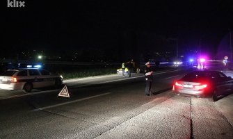 U sudaru voza i automobila kod Kaknja poginula jedna osoba