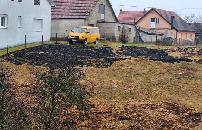 Neobičan spor komšija u naselju Oštrovci kod Nikšića: 