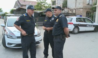 VELIKA AKCIJA HAPŠENJA U BIH Devet osoba privedeno zbog sumnje da su se bavili KRIJUMČARENJEM LJUDI