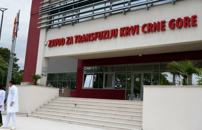 I državljani da dokažu da govore crnogorski - Zavod za transfuziju odbio prijavu za posao državljanina Crne Gore