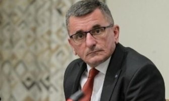 Radulović: Nezakonito da policijom upravlja ministar