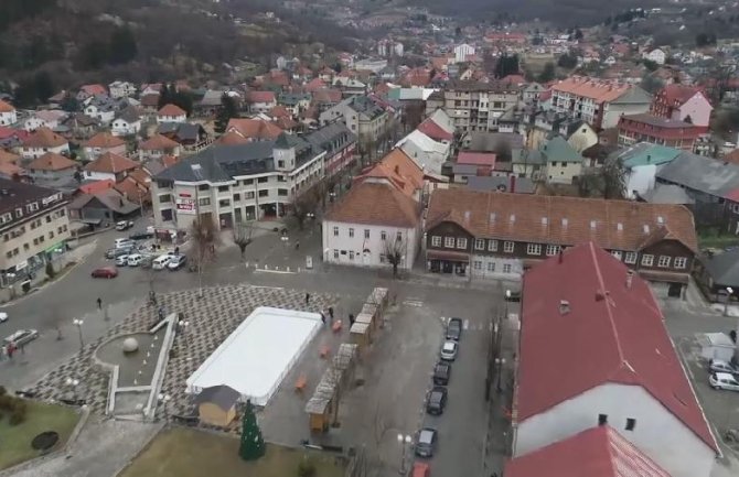 Jedna osoba privedena, pronađen kokain