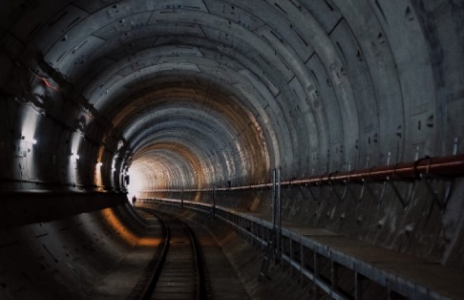 Hamasov tunel ispred Evropskog parlamenta u Briselu