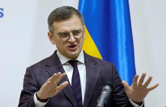 Zbog čega ukrajinski ministri i zvaničnici jedni za drugima daju ostavke?