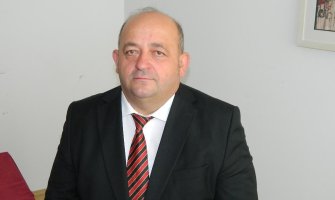 Agović osudio nasilje nad Arianom Rastoderom