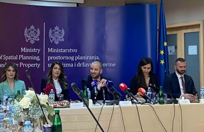 Odović: Ako se pronađu dokazi da je neko iz Ministarstva primao mito, biće procesuiran i dobiće otkaz