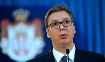 Vučić: Nećemo biti oduševljeni ako Crna Gora podrži rezoluciju o Srebrenici