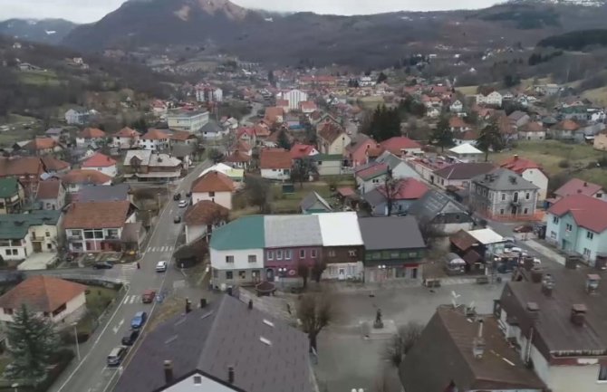 Uhapšen zbog nasilja u porodici: Izbacio ženu iz kuće, prijetio da će uzeti djecu...