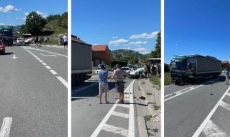 Sudar kamiona i automobila na putu Cetinje - Budva, četiri osobe povrijeđene