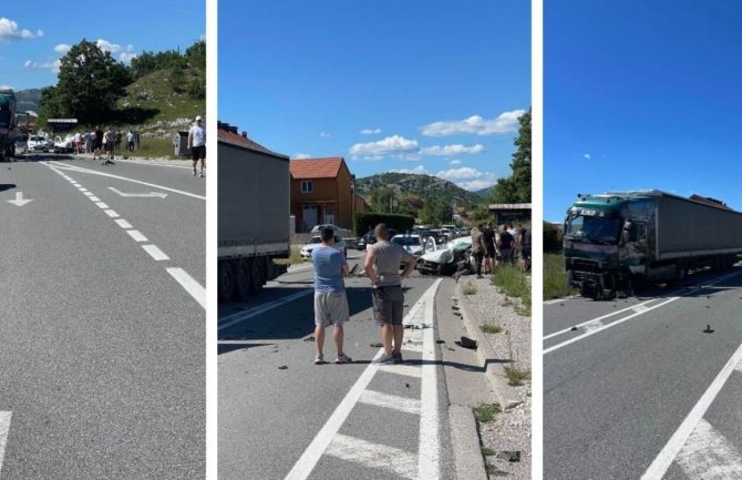 Sudar kamiona i automobila na putu Cetinje - Budva, četiri osobe povrijeđene