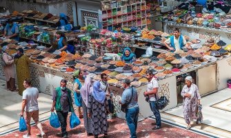 Azijska zemlja zabranila hidžab iako ima 98 posto muslimanskog stanovništva