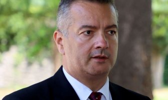 Vuksanović: Spajić prigrlio Andriju Mandića i Milana Kneževića, u njima vidi neku sigurnost