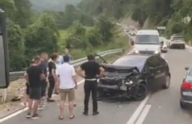 Udes kod Manastira Morače, jedno lice prevezeno u Klinički centar