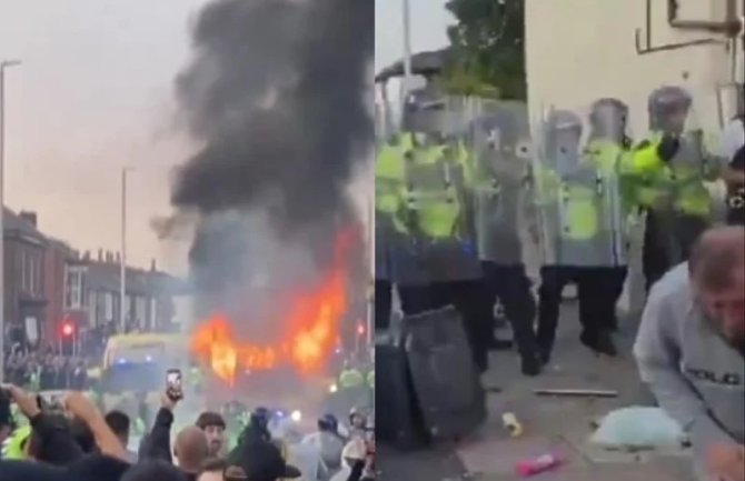 Engleska: Demonstranti gađali džamiju ciglama i povrijedili policajce nakon ubistva djevojčica