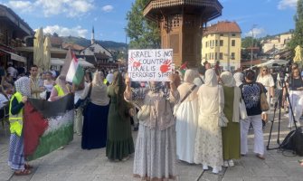 Građani u Sarajevu još jednom protestom pružili podršku Palestini 