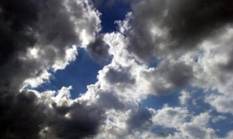 Prije podne sunčano, popodne moguća kiša ili pljuskovi sa grmljavinom