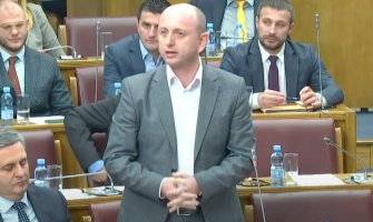 Knežević: Nećemo mijenjati građanski karakter Crne Gore