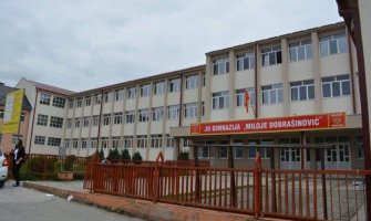 Gimnazija ,,lučonošama“ više nije prvi izbor